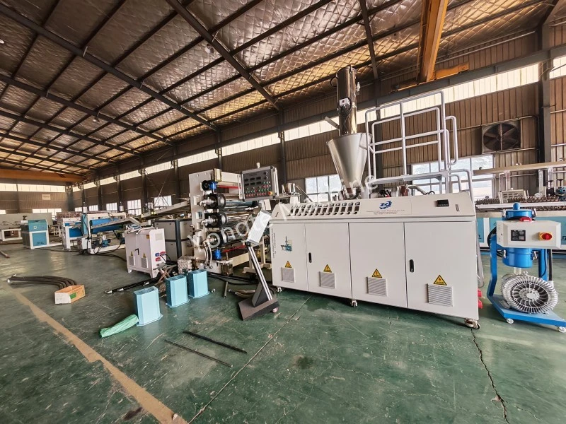 Γραμμή εξώθησης λεπτού φύλλου PVC 1200 mm