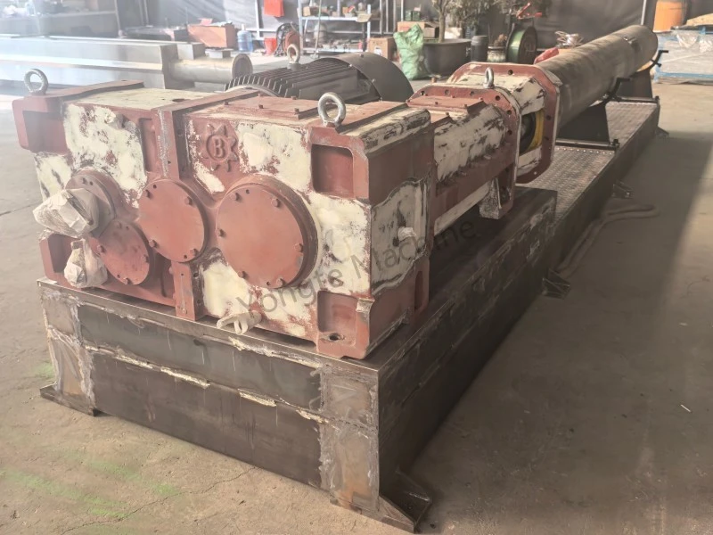 Παράλληλος εξωθητήρας διπλής βίδας υψηλής απόδοσης για την ανακύκλωση απορριμμάτων πλαστικού φιλμ στην παραγωγή