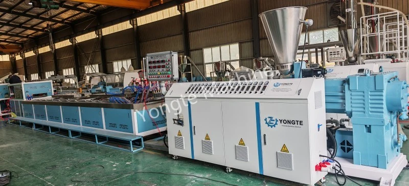 Γραμμή παραγωγής 4-Cavity Recycled Plastic Profile για την Ιορδανία