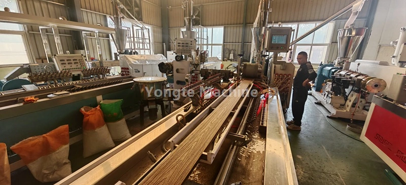 WPC Extruder machine