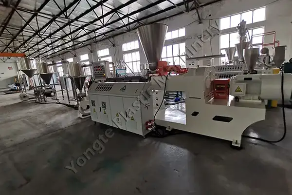 Πολωνική σύνθετη μηχανή σφαιροποίησης PVC