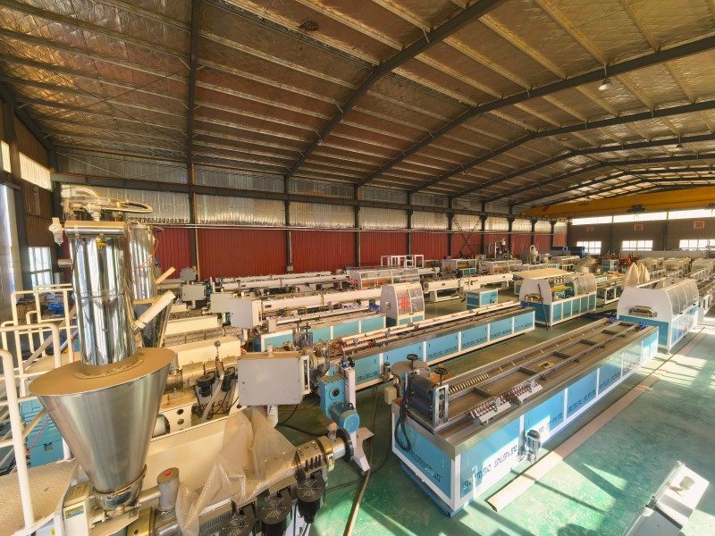 Μηχανή WPC από ξύλο πλαστικό